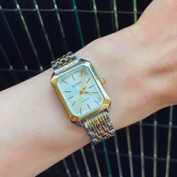 Women's Gold and Silver Watch
Quartz Watch – White Dial ✨ - Picture 8 of 17